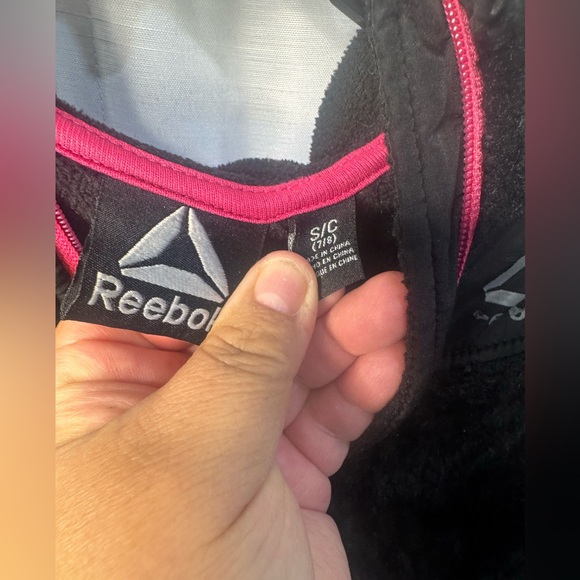 Reebok kids/Black Jacket with Pink Highlights/size S 7-8 - Picture 3 of 12